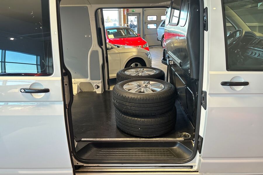 Volkswagen Transporter vaihtoauto