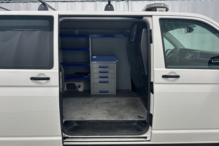 Volkswagen Transporter vaihtoauto