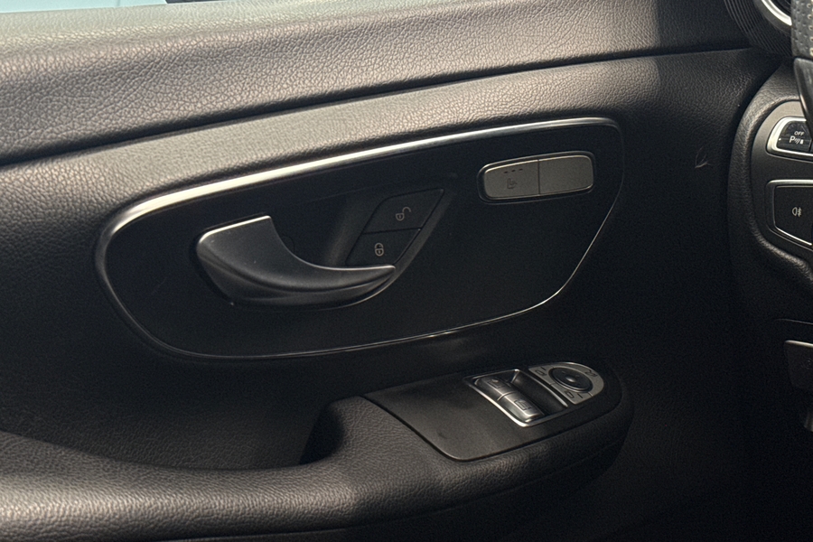 Mercedes-Benz V vaihtoauto