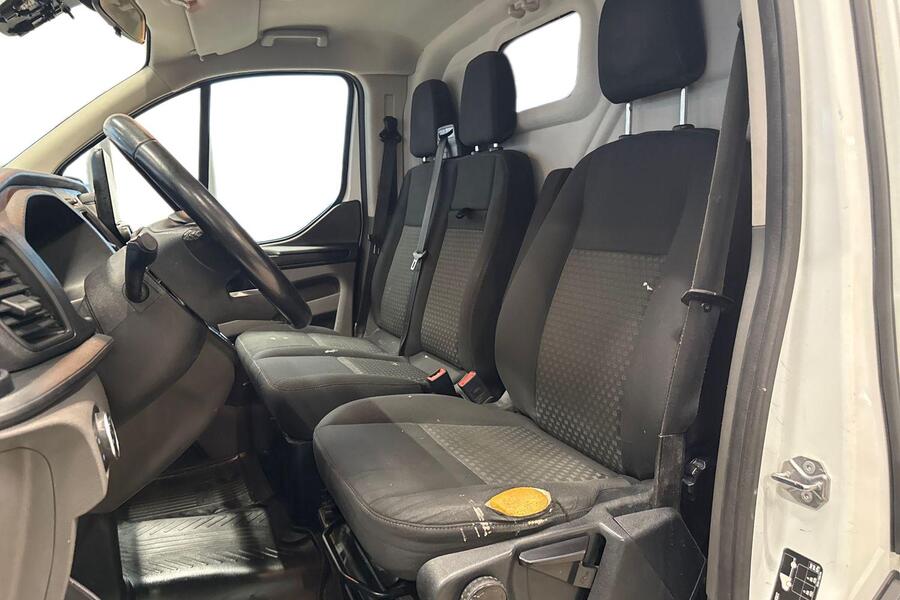 Ford Transit Custom vaihtoauto