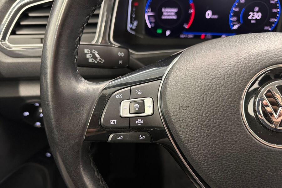 Volkswagen T-Roc vaihtoauto