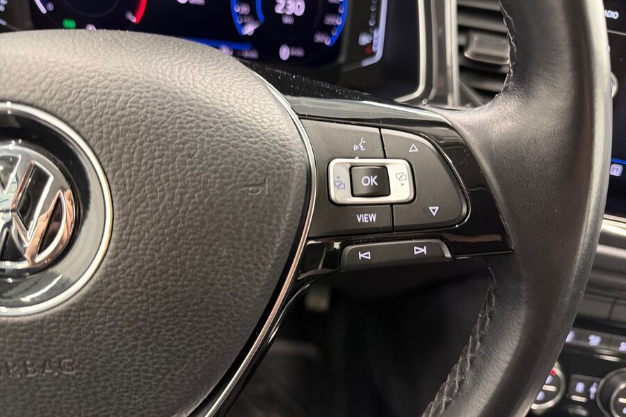 Volkswagen T-Roc vaihtoauto