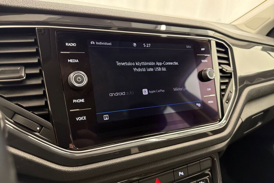 Volkswagen T-Roc vaihtoauto