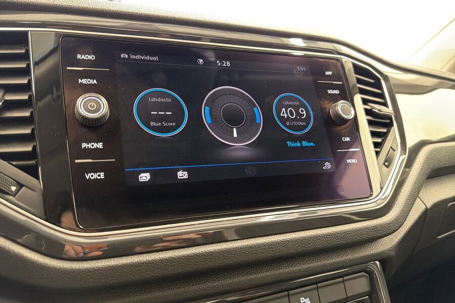 Volkswagen T-Roc vaihtoauto