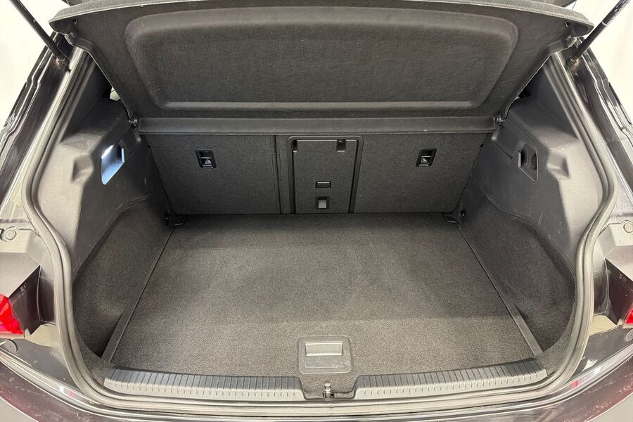 Cupra Born vaihtoauto