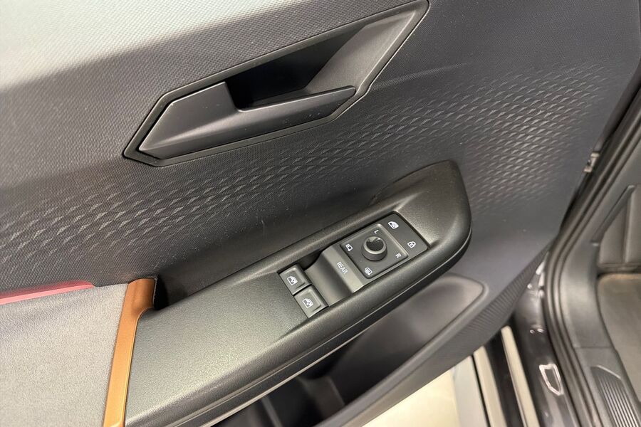 Cupra Born vaihtoauto