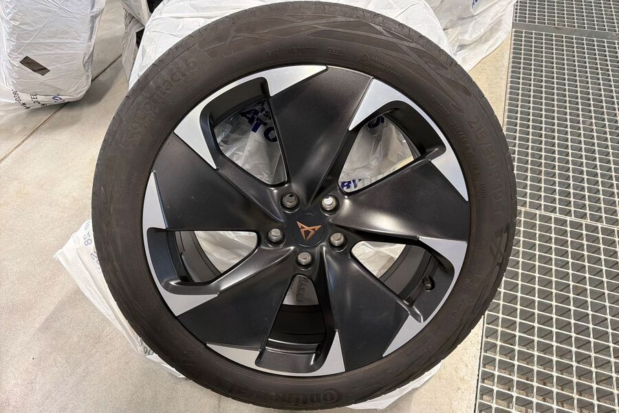 Cupra Born vaihtoauto