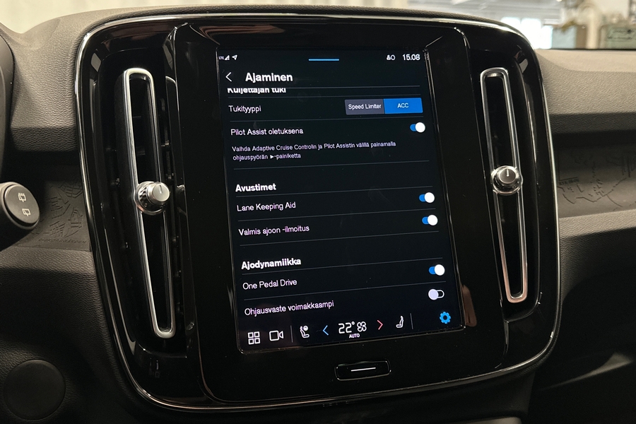 Volvo XC40 vaihtoauto