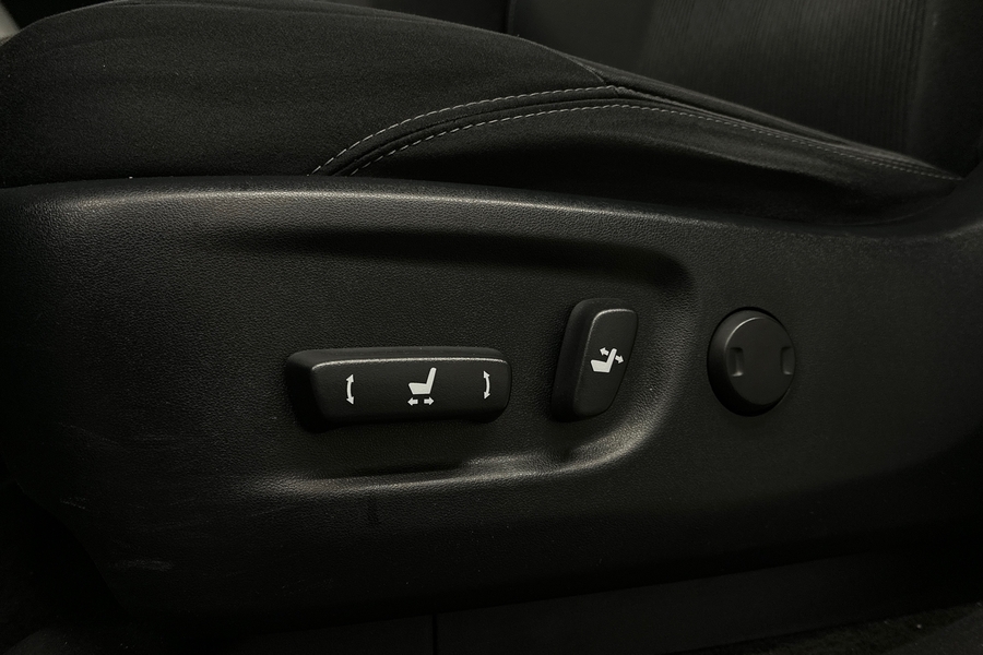 Toyota Land Cruiser vaihtoauto