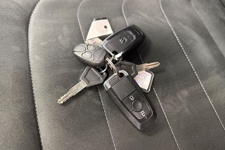 Volkswagen Amarok vaihtoauto