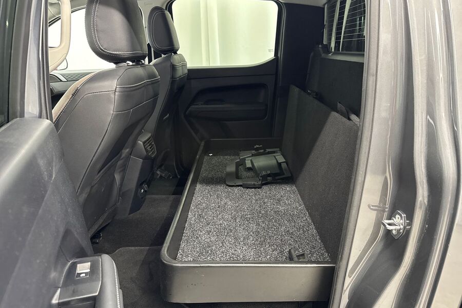 Volkswagen Amarok vaihtoauto