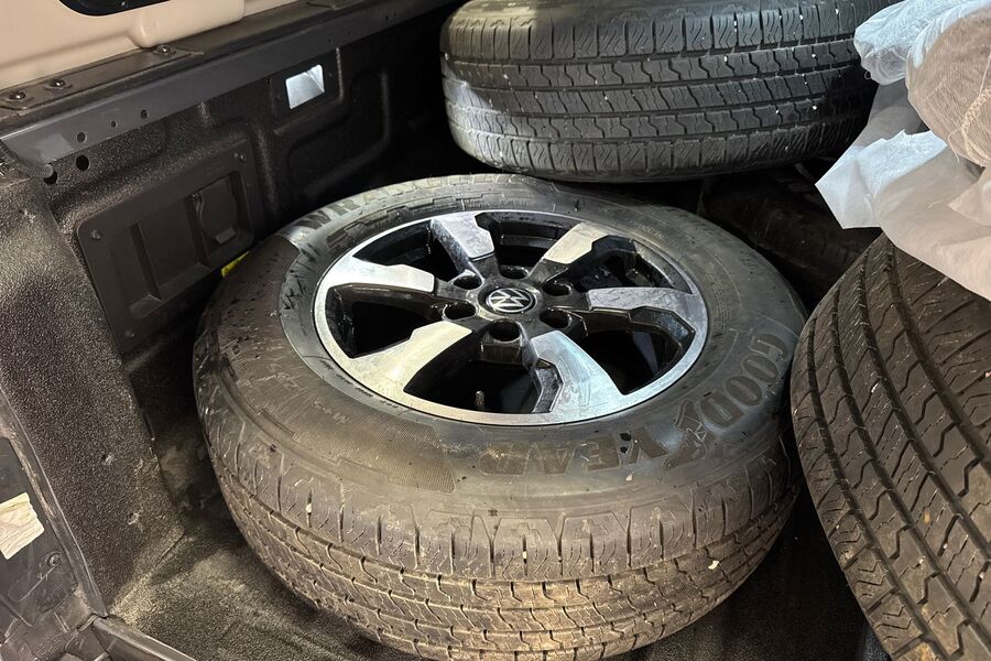 Volkswagen Amarok vaihtoauto