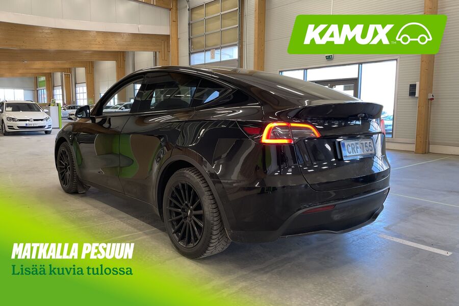 Tesla Model Y vaihtoauto