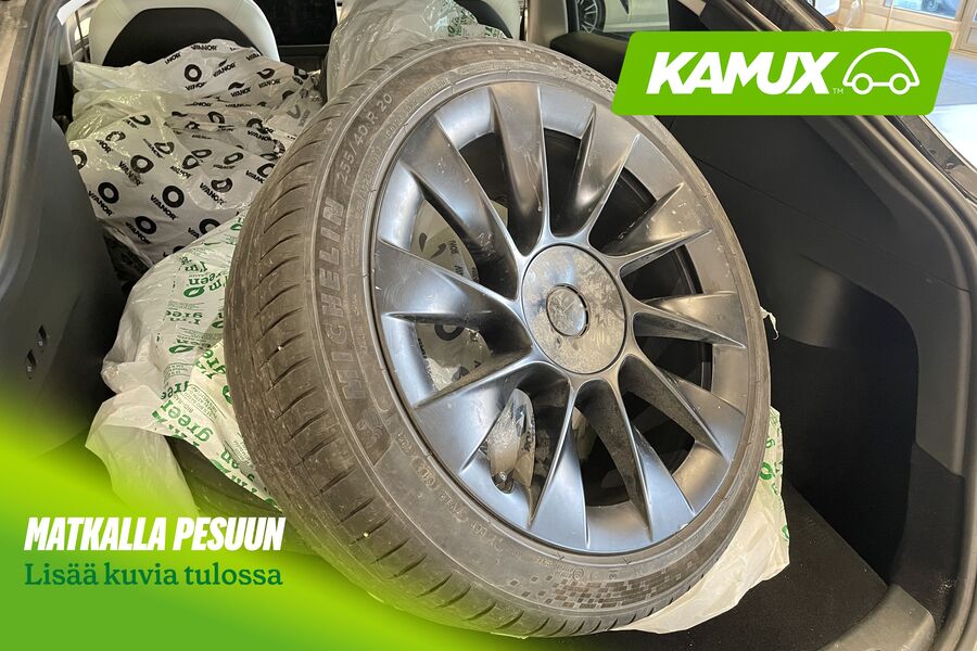 Tesla Model Y vaihtoauto