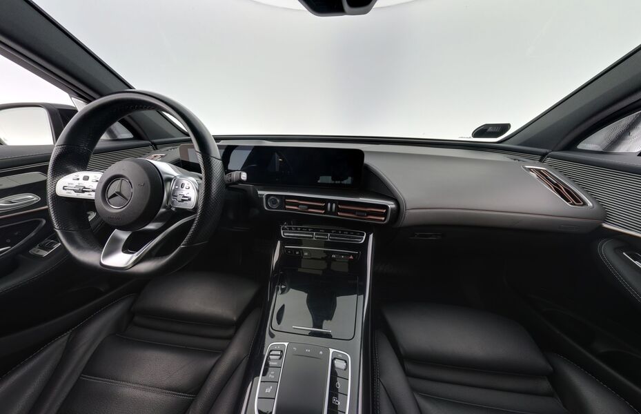 Mercedes-Benz EQC vaihtoauto