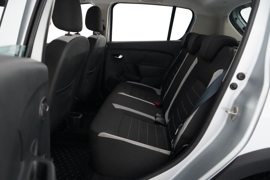 Dacia Sandero vaihtoauto