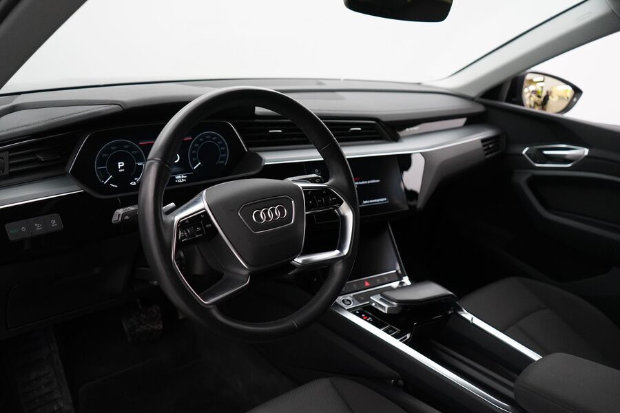 Audi e-tron vaihtoauto