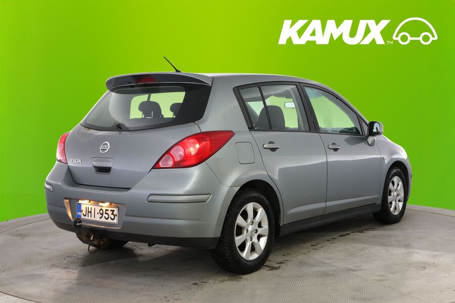 Nissan Tiida vaihtoauto