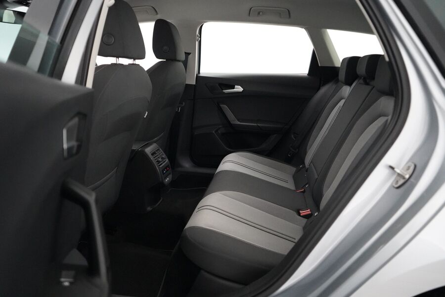 SEAT Leon Sportstourer vaihtoauto