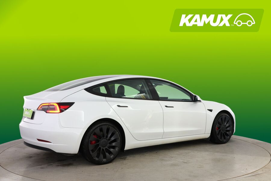 Tesla Model 3 vaihtoauto