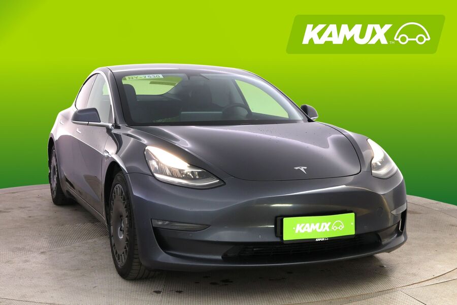 Tesla Model 3 vaihtoauto