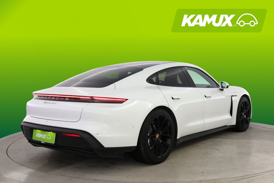 Porsche Taycan vaihtoauto