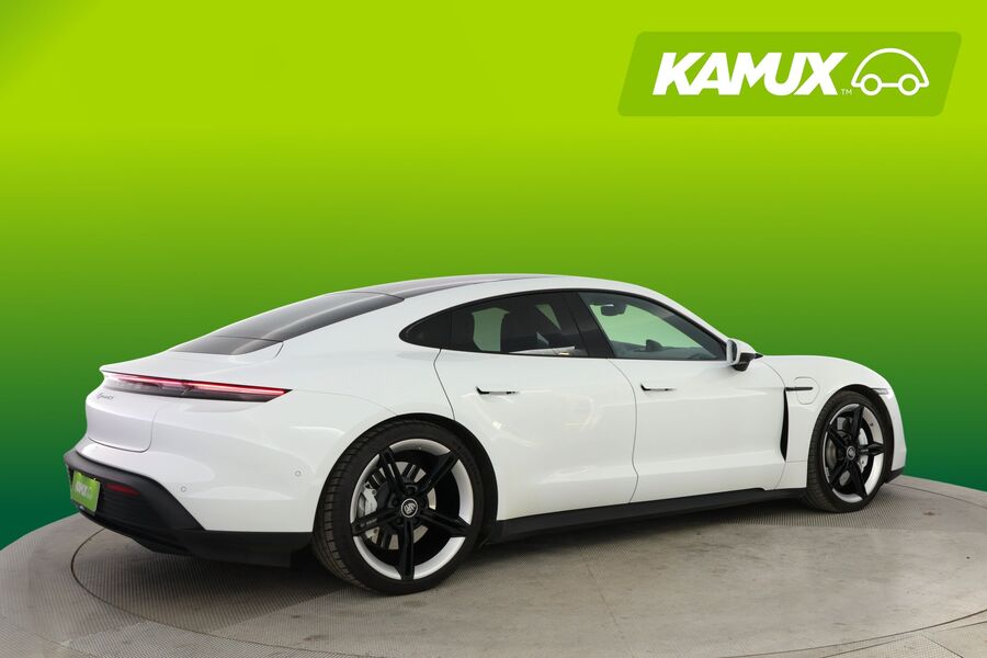 Porsche Taycan vaihtoauto