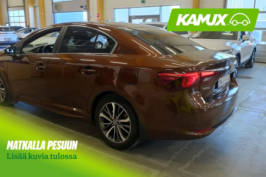 Toyota Avensis vaihtoauto