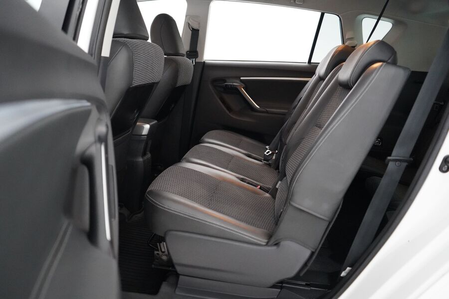 Toyota Verso vaihtoauto