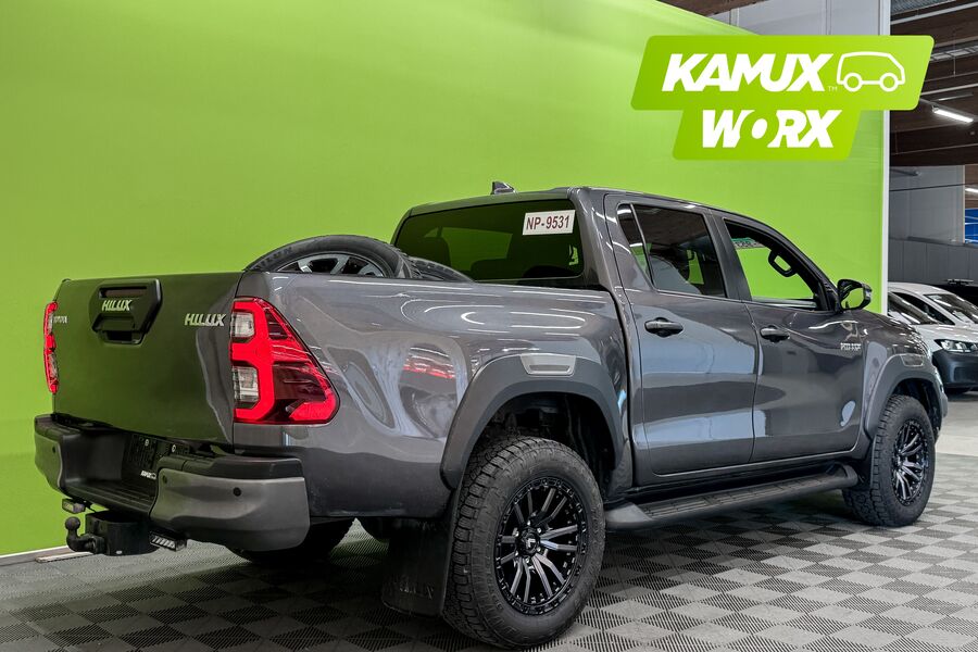 Toyota Hilux vaihtoauto