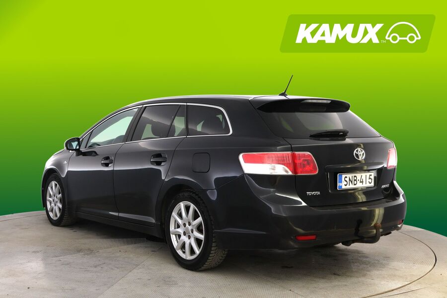 Toyota Avensis vaihtoauto