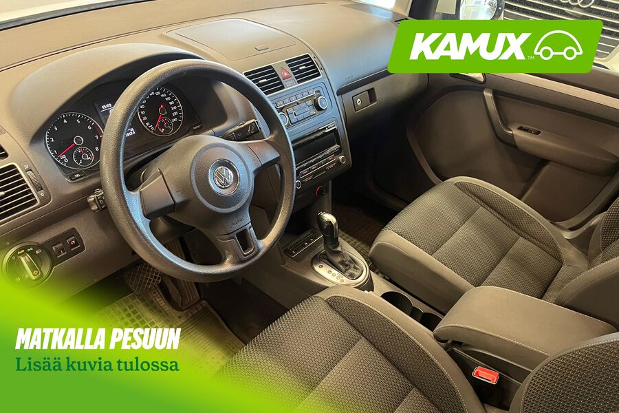 Volkswagen Touran vaihtoauto