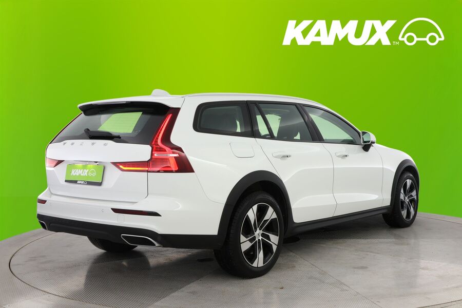 Volvo V60 Cross Country vaihtoauto