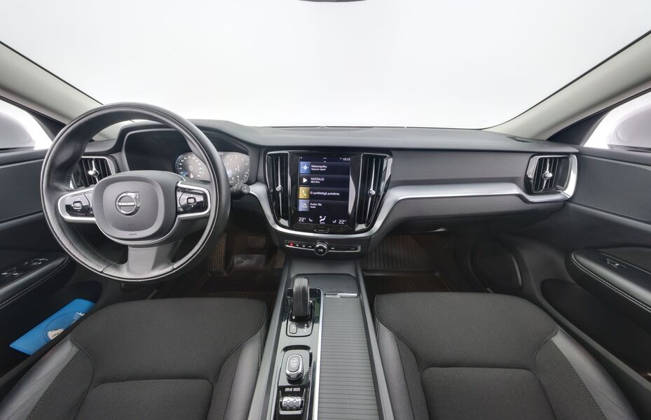Volvo V60 Cross Country vaihtoauto