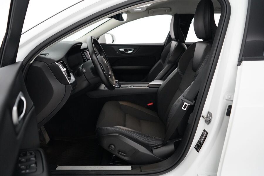 Volvo V60 Cross Country vaihtoauto