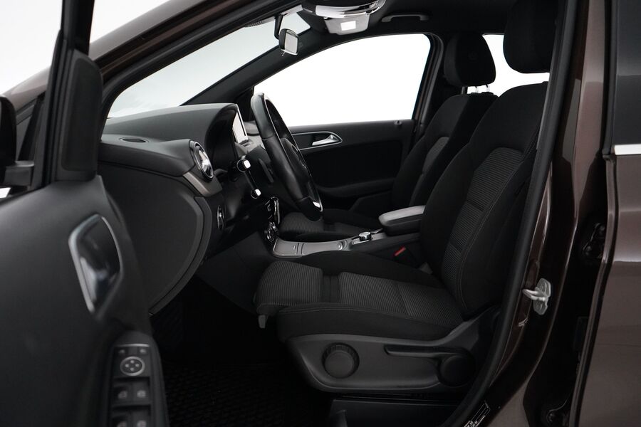 Mercedes-Benz B vaihtoauto