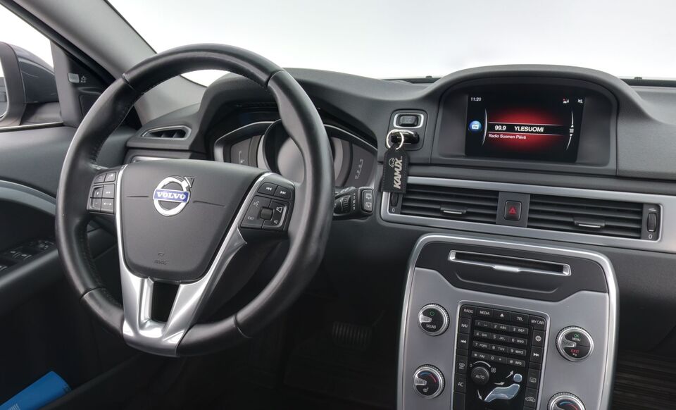 Volvo V70 vaihtoauto