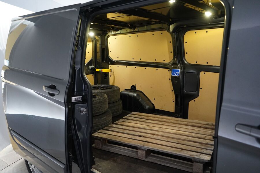 Ford Transit Custom vaihtoauto