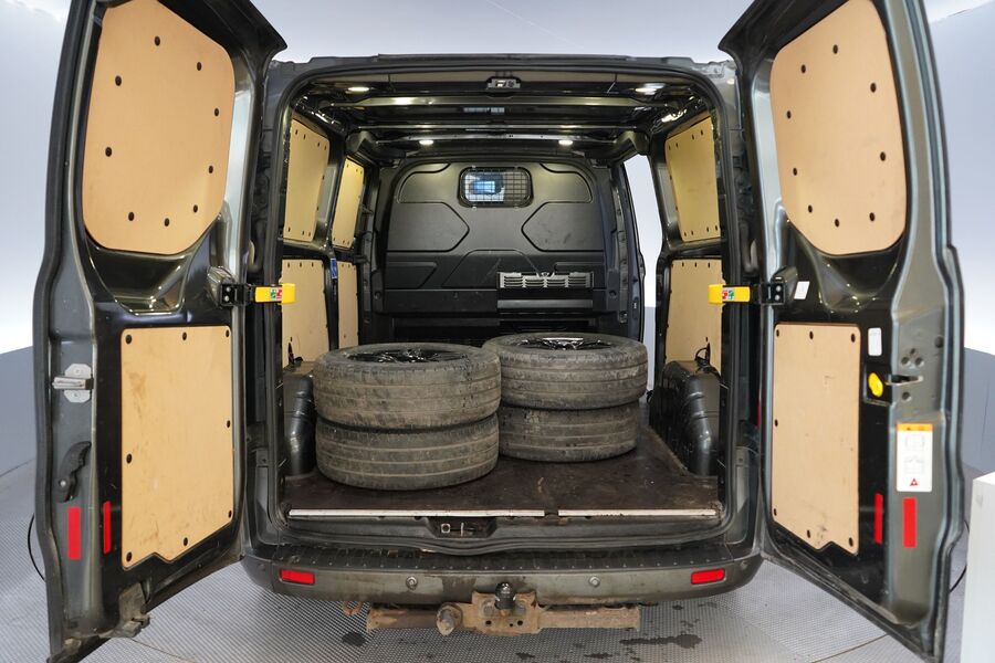 Ford Transit Custom vaihtoauto