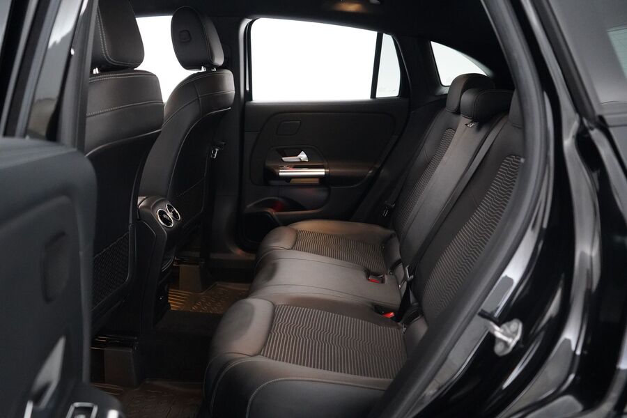 Mercedes-Benz GLA vaihtoauto