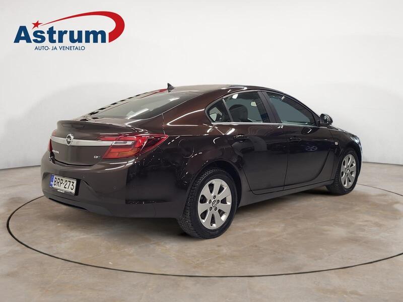 Opel Insignia vaihtoauto