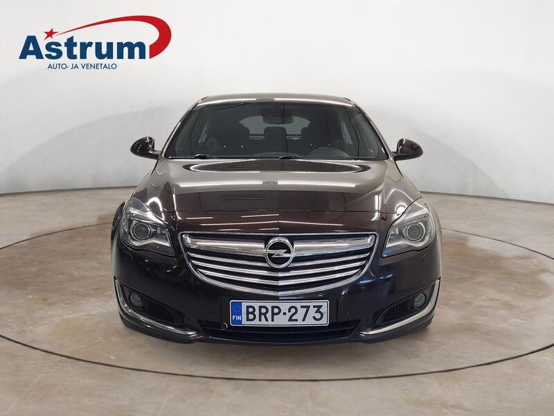 Opel Insignia vaihtoauto