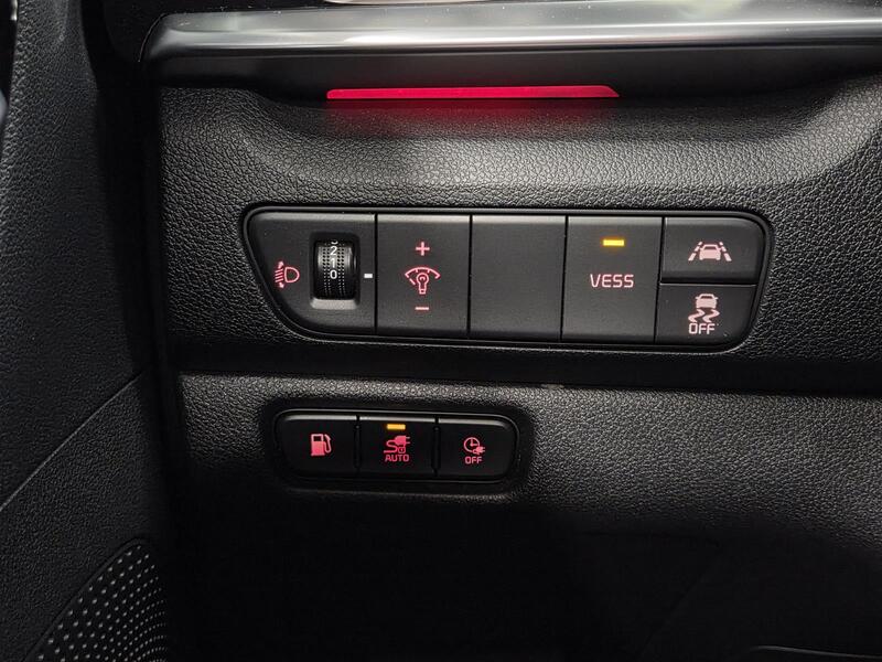 Kia Niro plug-in vaihtoauto