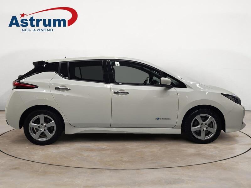 Nissan Leaf vaihtoauto