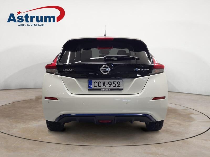 Nissan Leaf vaihtoauto