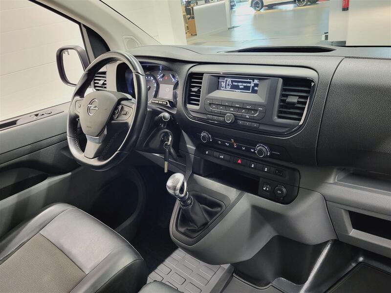 Opel Vivaro vaihtoauto