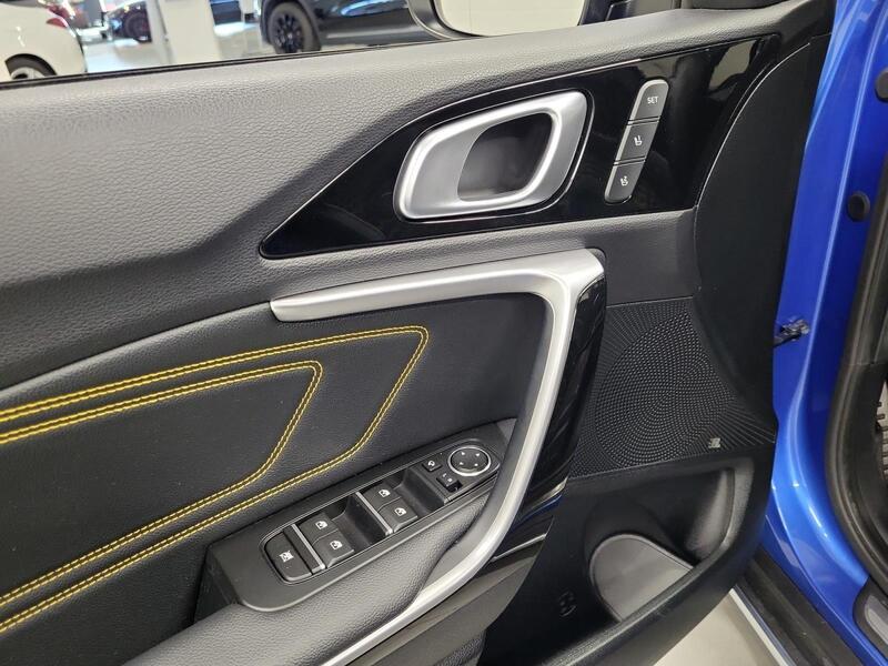 Kia XCeed vaihtoauto