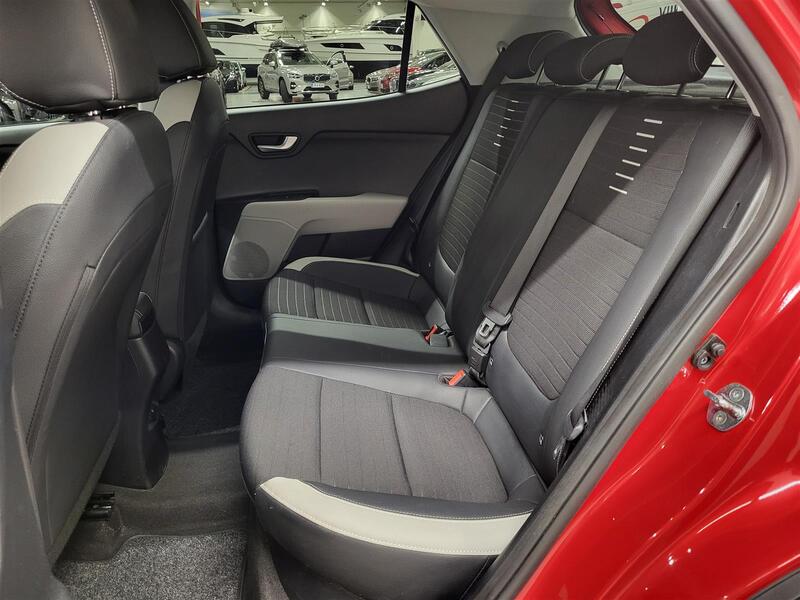 Kia Stonic vaihtoauto