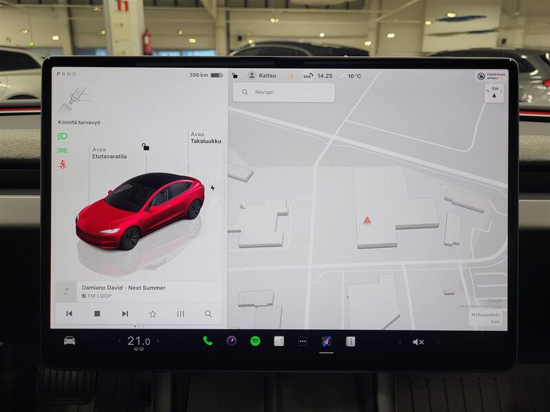 Tesla Model 3 vaihtoauto