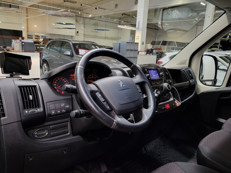 Peugeot Boxer vaihtoauto